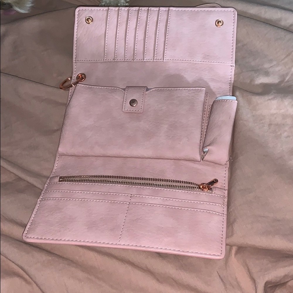 Wallet - Picture 2 of 3